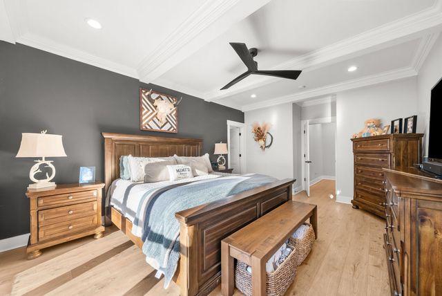 2862 Benton Ridge Rd, Palmyra, TN 37142