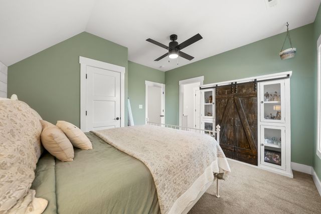 2862 Benton Ridge Rd, Palmyra, TN 37142