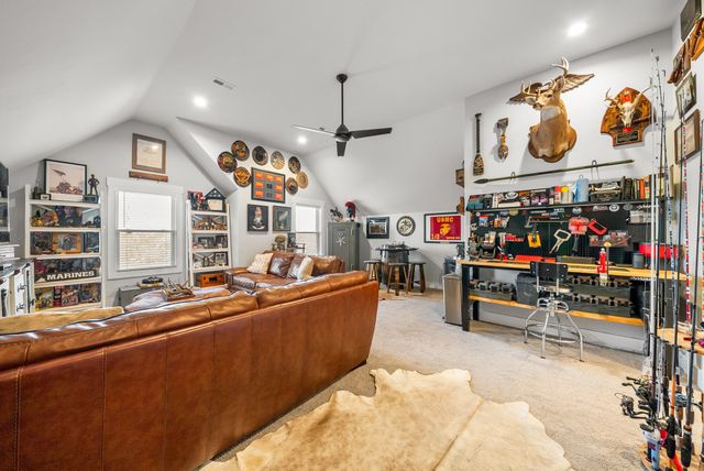 2862 Benton Ridge Rd, Palmyra, TN 37142