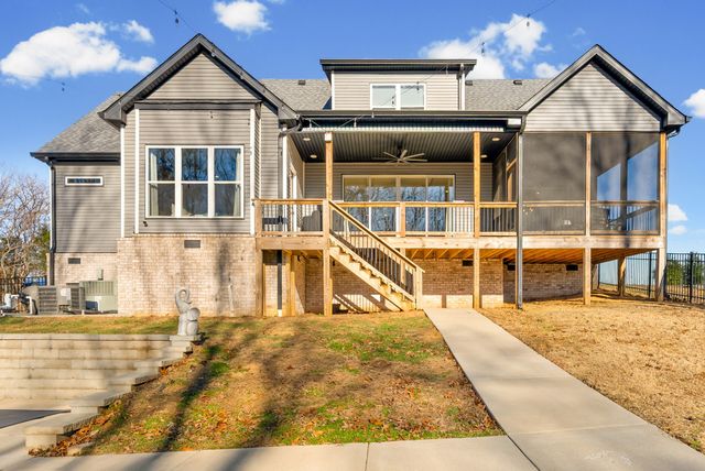 2862 Benton Ridge Rd, Palmyra, TN 37142