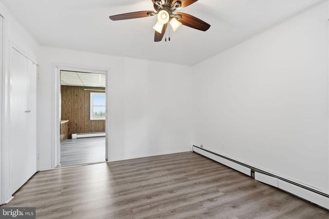 608 BENTON LN, Morrisville, PA 19067