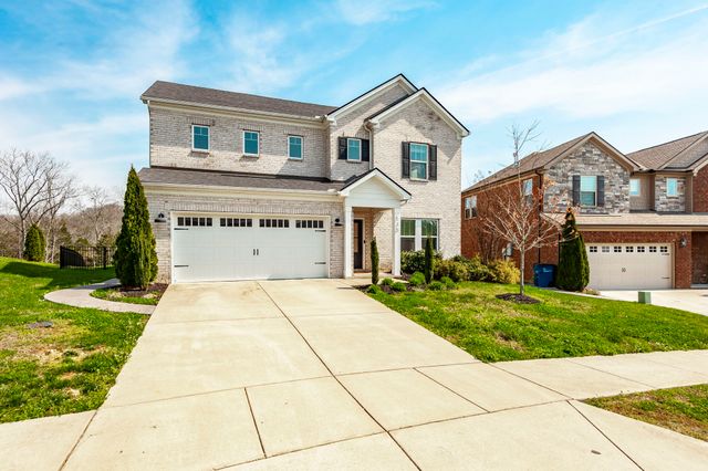 535 Fall Creek Cir, Goodlettsville, TN 37072