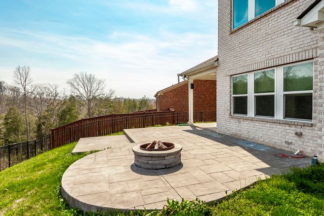 535 Fall Creek Cir, Goodlettsville, TN 37072