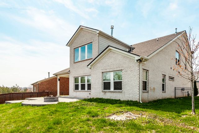 535 Fall Creek Cir, Goodlettsville, TN 37072