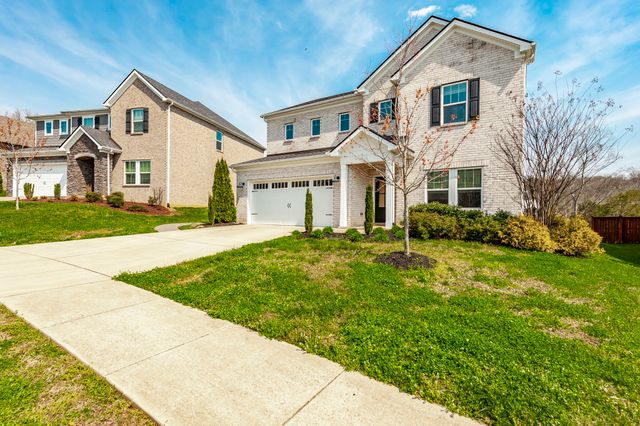 535 Fall Creek Cir, Goodlettsville, TN 37072