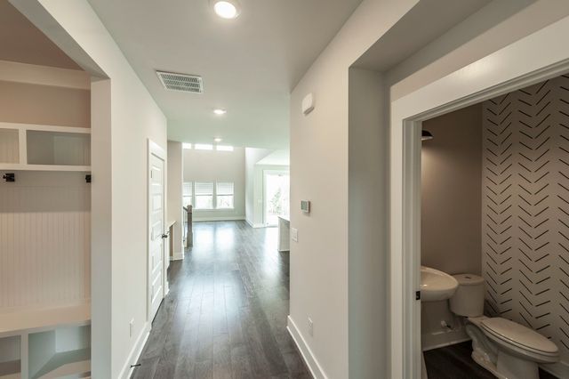 535 Fall Creek Cir, Goodlettsville, TN 37072