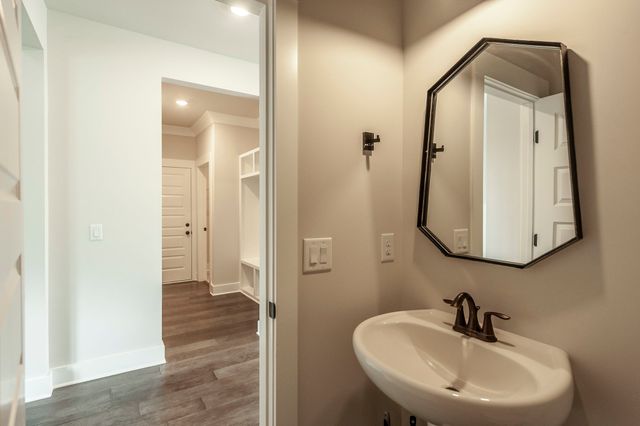 535 Fall Creek Cir, Goodlettsville, TN 37072