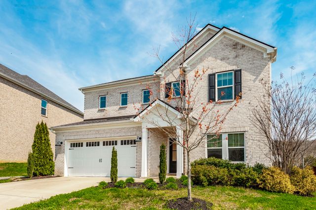 535 Fall Creek Cir, Goodlettsville, TN 37072