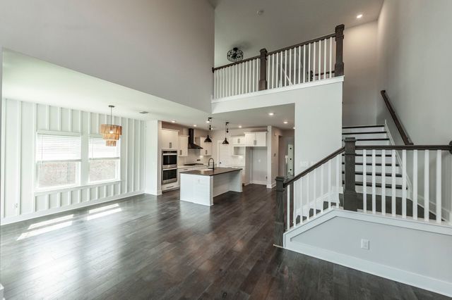 535 Fall Creek Cir, Goodlettsville, TN 37072