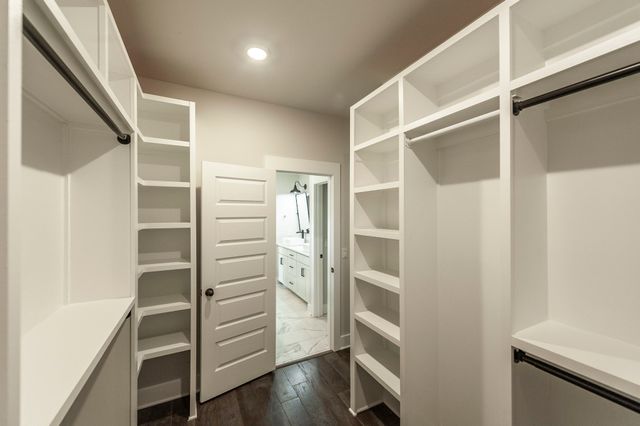 535 Fall Creek Cir, Goodlettsville, TN 37072