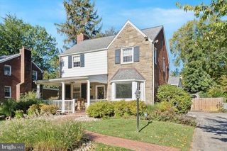1427 SUSSEX RD, Wynnewood, PA 19096