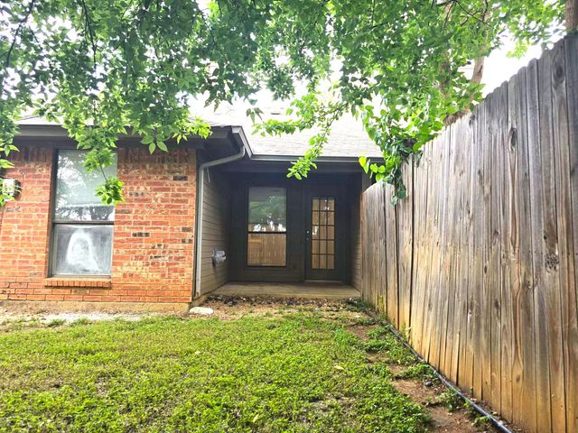1007 Mitchell Lane, Burleson, TX 76028