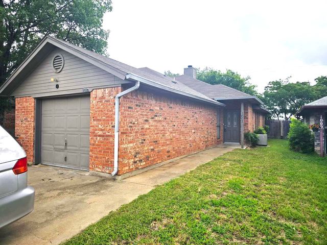 1007 Mitchell Lane, Burleson, TX 76028
