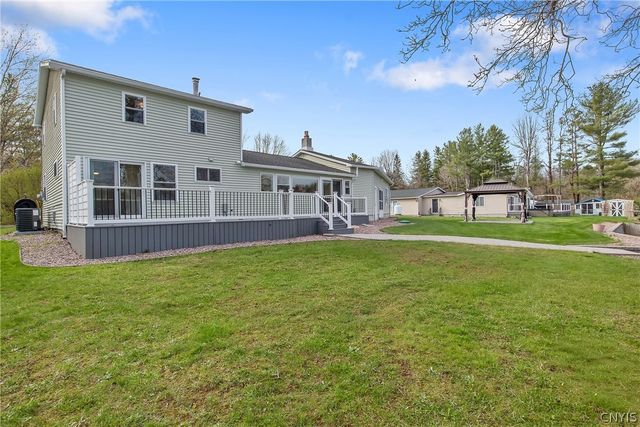 9719 Ethel Road, Clay, NY 13029