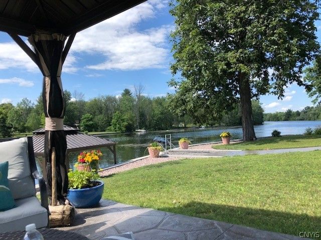 9719 Ethel Road, Clay, NY 13029