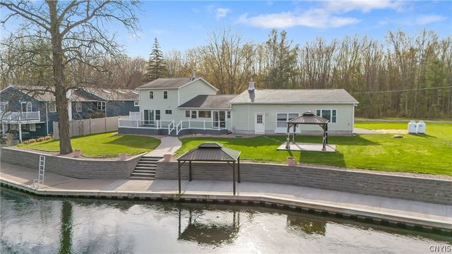 9719 Ethel Road, Clay, NY 13029