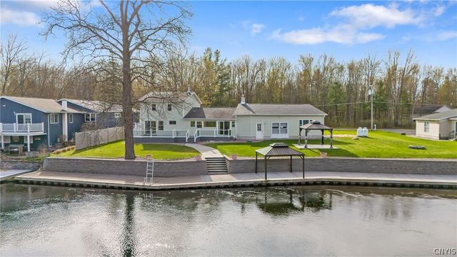 9719 Ethel Road, Clay, NY 13029
