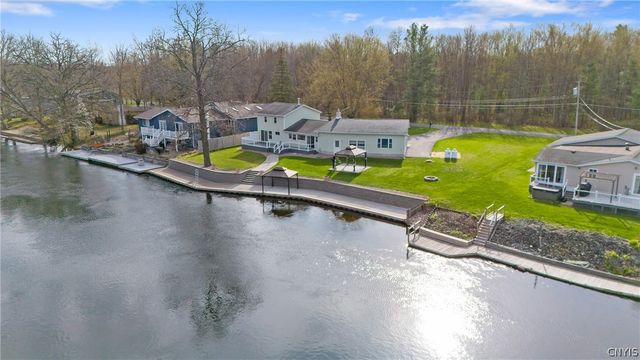 9719 Ethel Road, Clay, NY 13029
