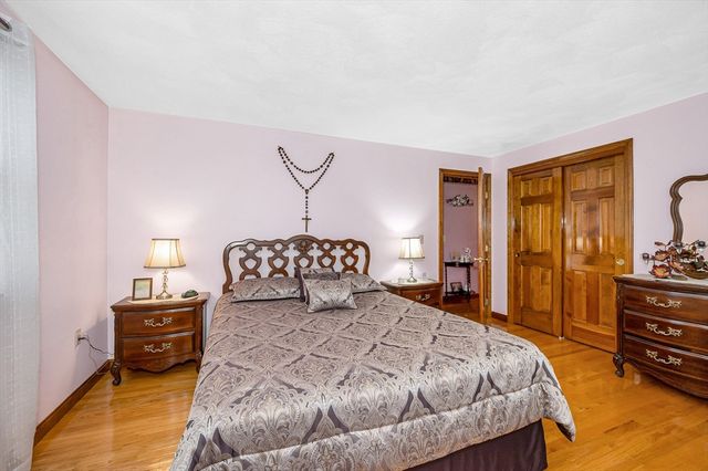 80 Sesame Street, Tewksbury, MA 01876