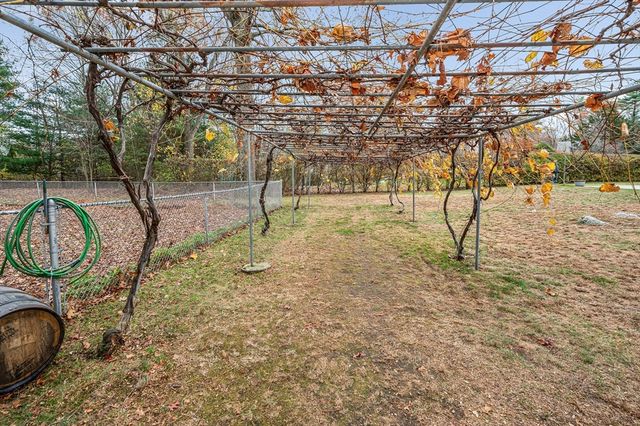 80 Sesame Street, Tewksbury, MA 01876