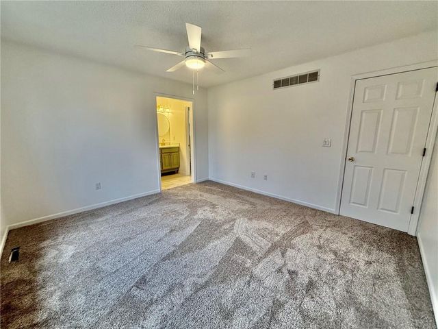 704 Chaucer Lane, Warrensburg, MO 64093