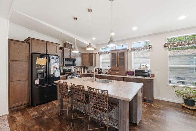 10488 Pierce Street NE, Blaine, MN 55434