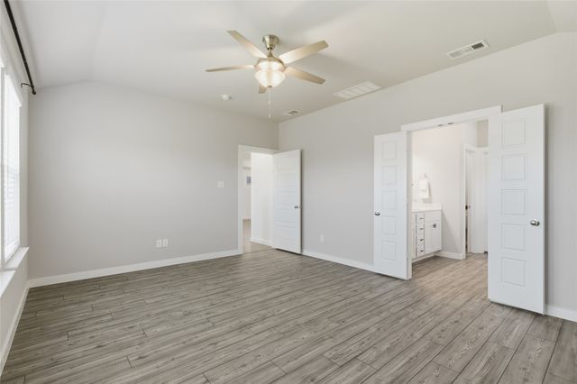 10640 Tonkala Drive, Fort Worth, TX 76179