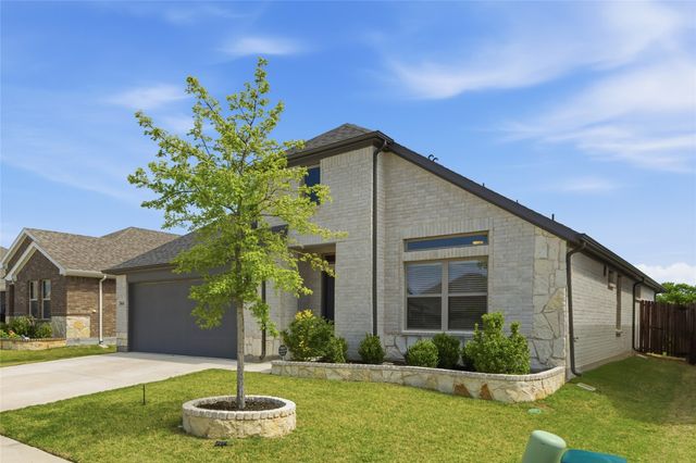 10640 Tonkala Drive, Fort Worth, TX 76179
