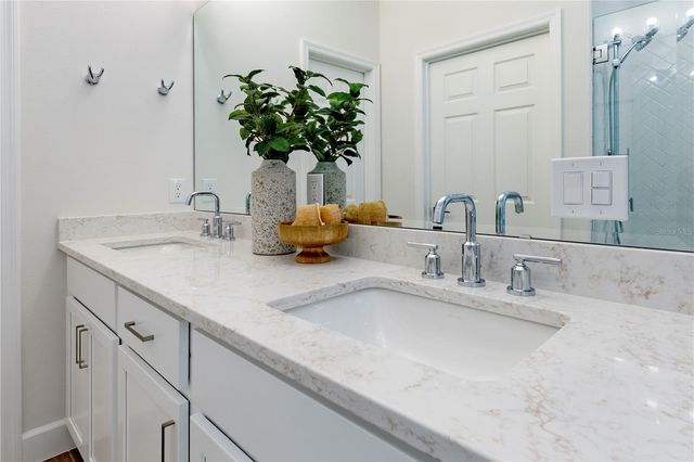 209 STATION LANE, Debary, FL 32713