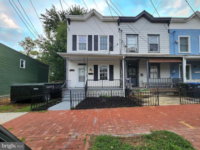 2226 CHESTER ST SE, Washington, DC 20020