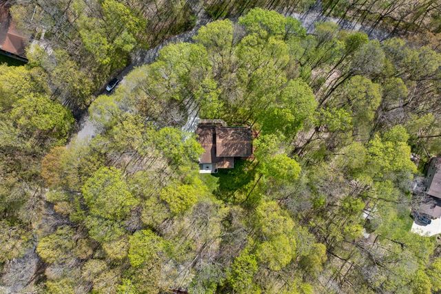 S54W23631 Maple Hill COURT, Waukesha, WI 53189