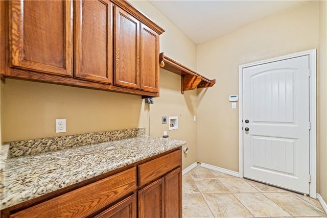 8250 Merlin Pl, Corpus Christi, TX 78414