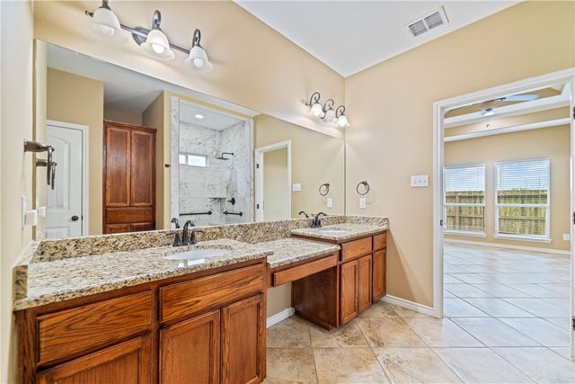 8250 Merlin Pl, Corpus Christi, TX 78414