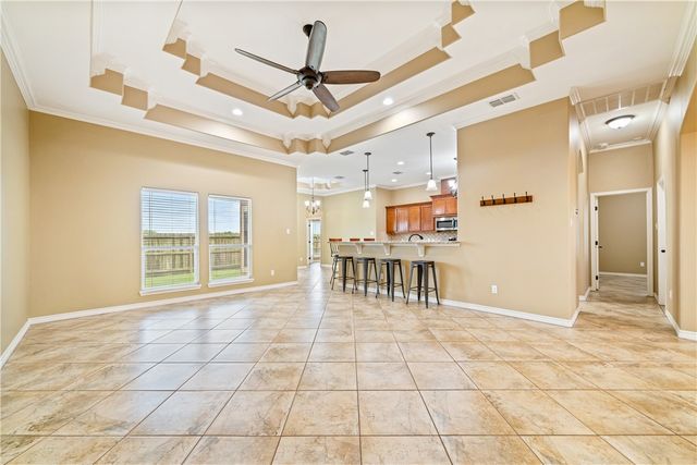 8250 Merlin Pl, Corpus Christi, TX 78414