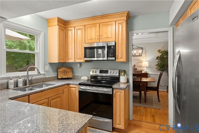 2335 Wistar St, Henrico, VA 23294