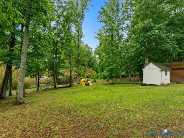 2335 Wistar St, Henrico, VA 23294