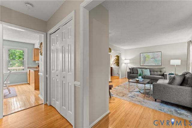 2335 Wistar St, Henrico, VA 23294