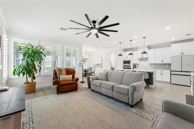 10198 MERRYMEETING BAY DRIVE, Winter Garden, FL 34787