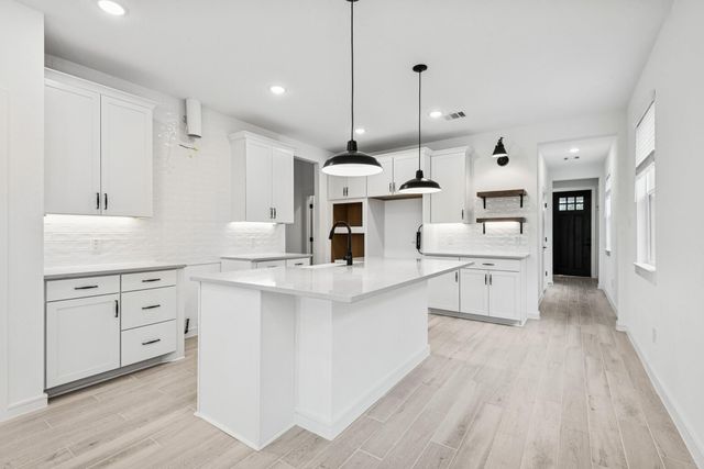 21623 Berry Crest Lane, Waller, TX 77484