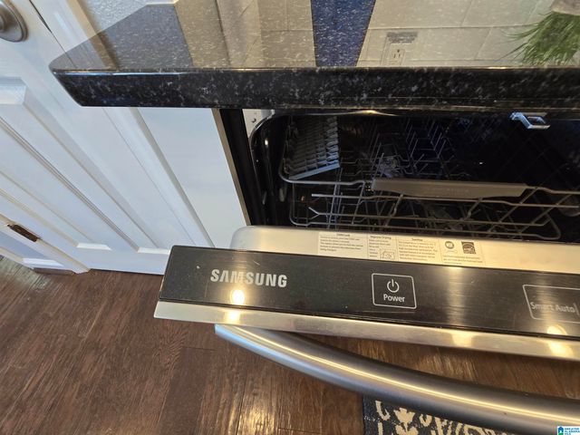 181 SILVERSTONE LANE, Alabaster, AL 35007