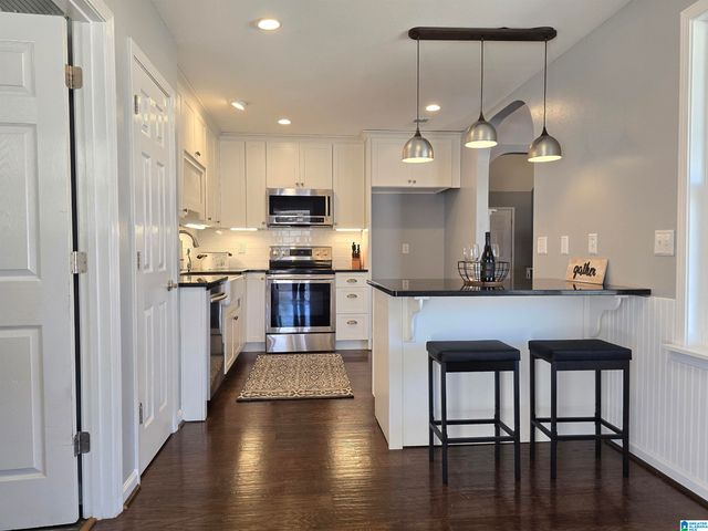 181 SILVERSTONE LANE, Alabaster, AL 35007