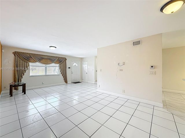 2686 NW 60th Way 169, Sunrise, FL 33313