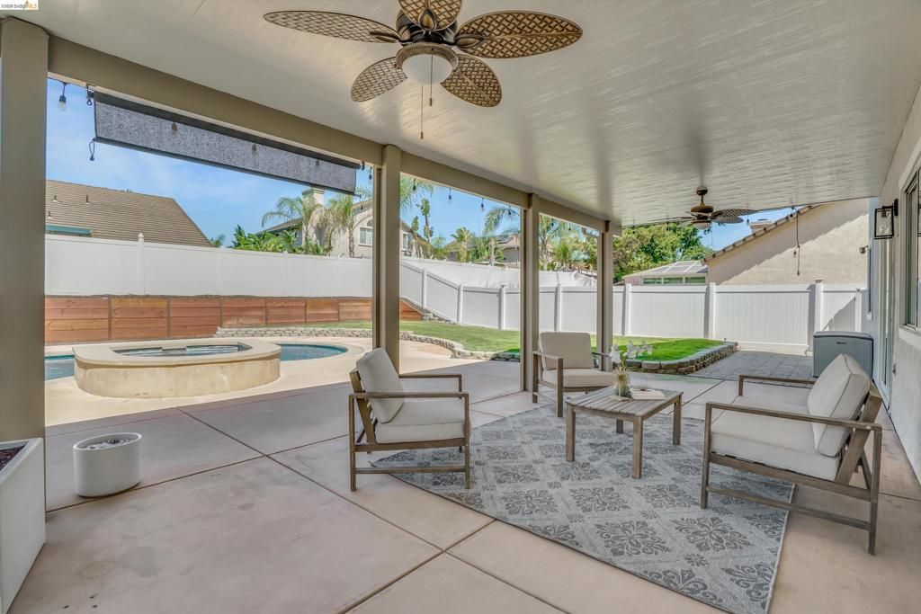 Image 29 of property listing at 4151 Blossom Ct, Oakley, CA 94561