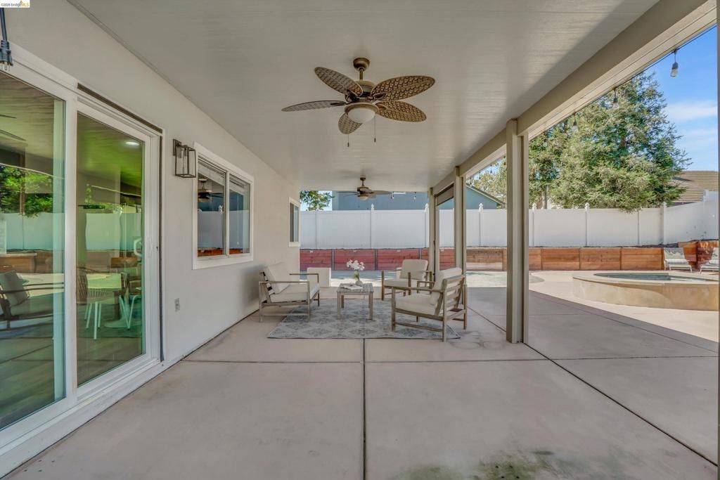 Image 30 of property listing at 4151 Blossom Ct, Oakley, CA 94561