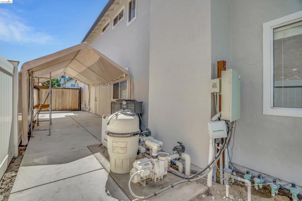 Image 35 of property listing at 4151 Blossom Ct, Oakley, CA 94561