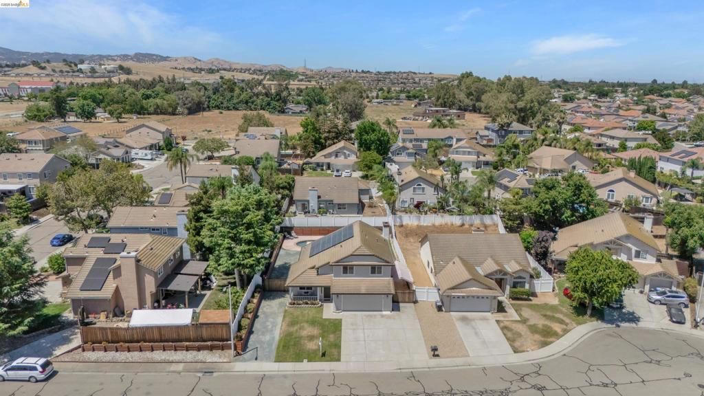 Image 40 of property listing at 4151 Blossom Ct, Oakley, CA 94561