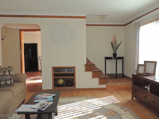 23781 Columbus Road, Bedford Heights, OH 44146