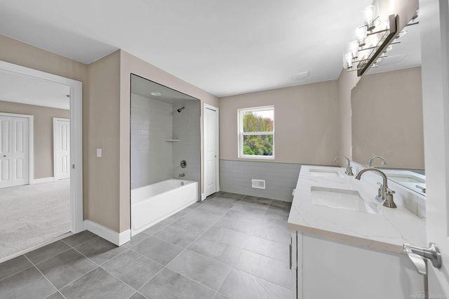 14686 Eleanor Drive, Sterling Heights, MI 48312