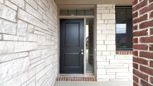 14686 Eleanor Drive, Sterling Heights, MI 48312