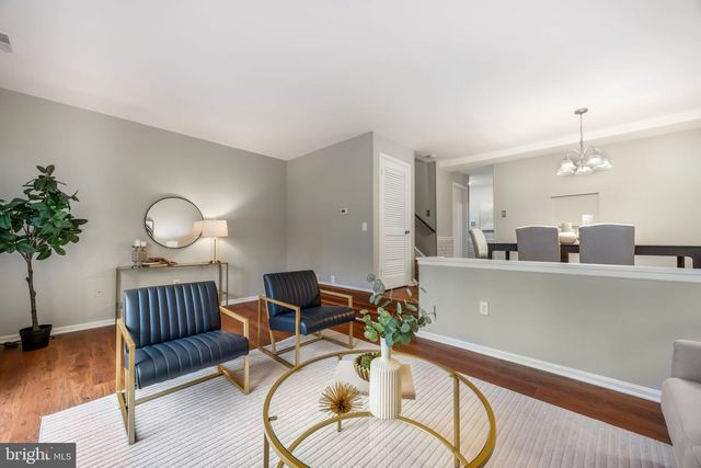 5822 BURKE MANOR CT, Burke, VA 22015